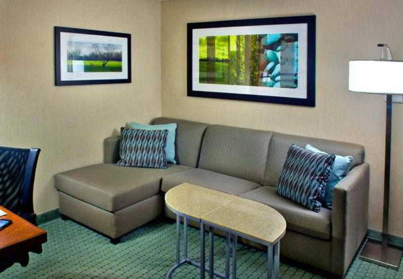 Springhill Suites Long Island Brookhaven Bellport Exterior photo